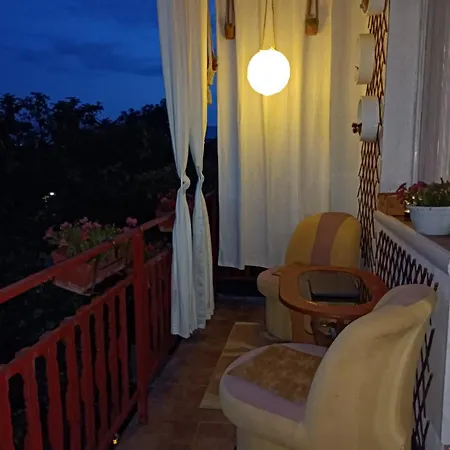 Apartment Tarik